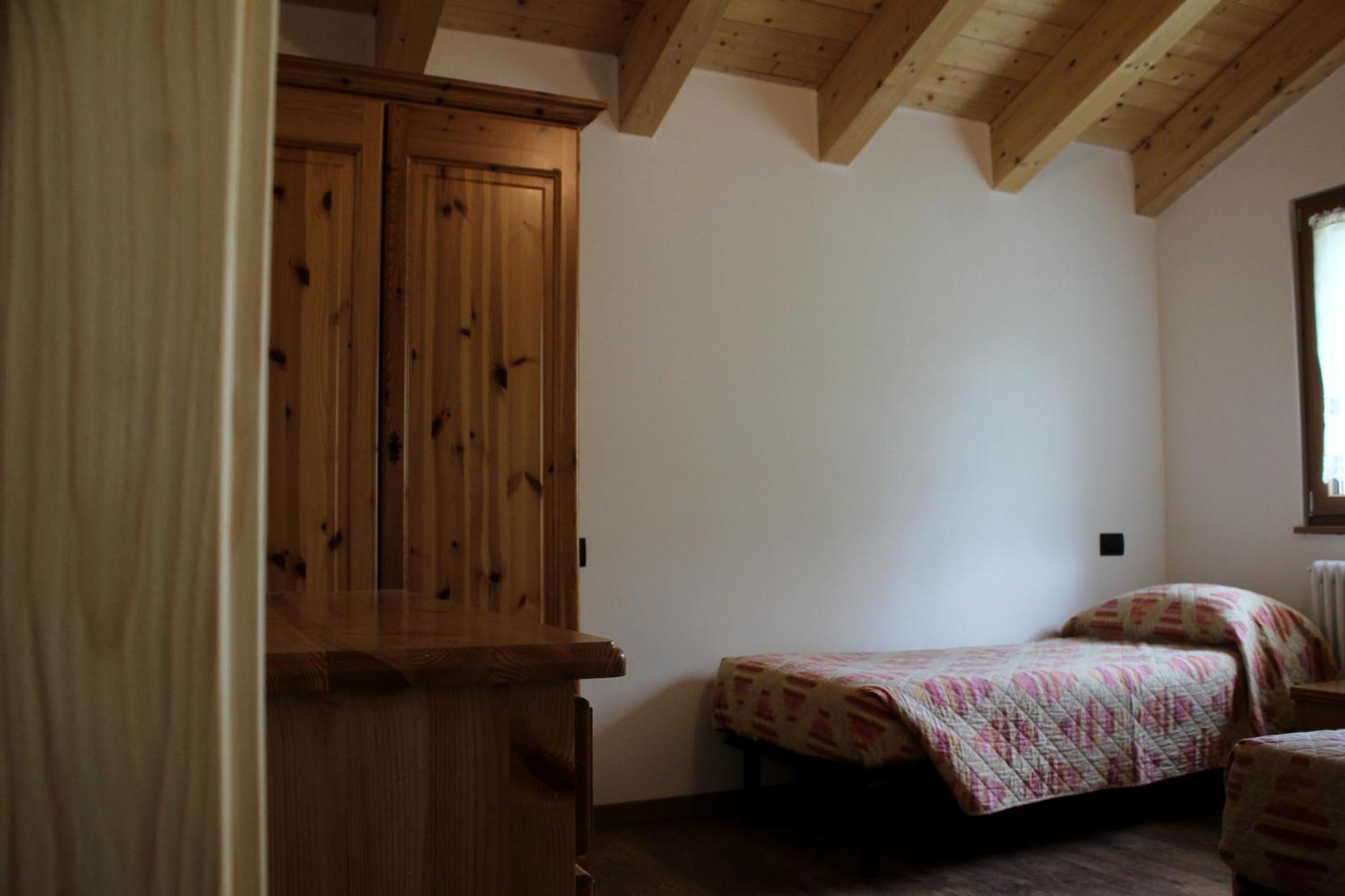 Appartamento Vacanze Bordala Ronzo-Chienis Luaran gambar